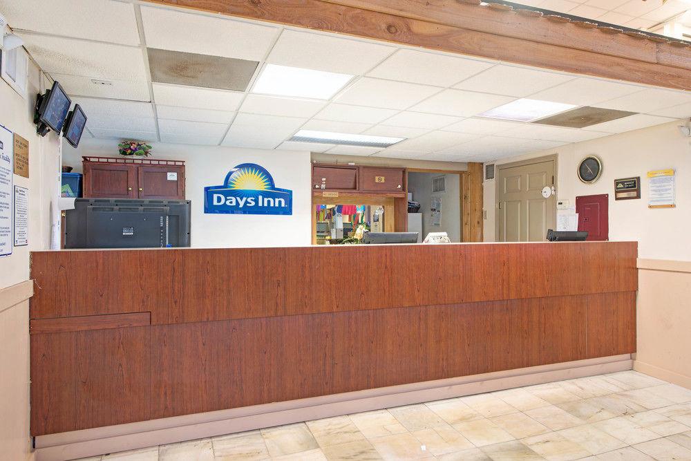 Days Inn By Wyndham St. Louis Lindbergh Boulevard Huntleigh Exterior photo